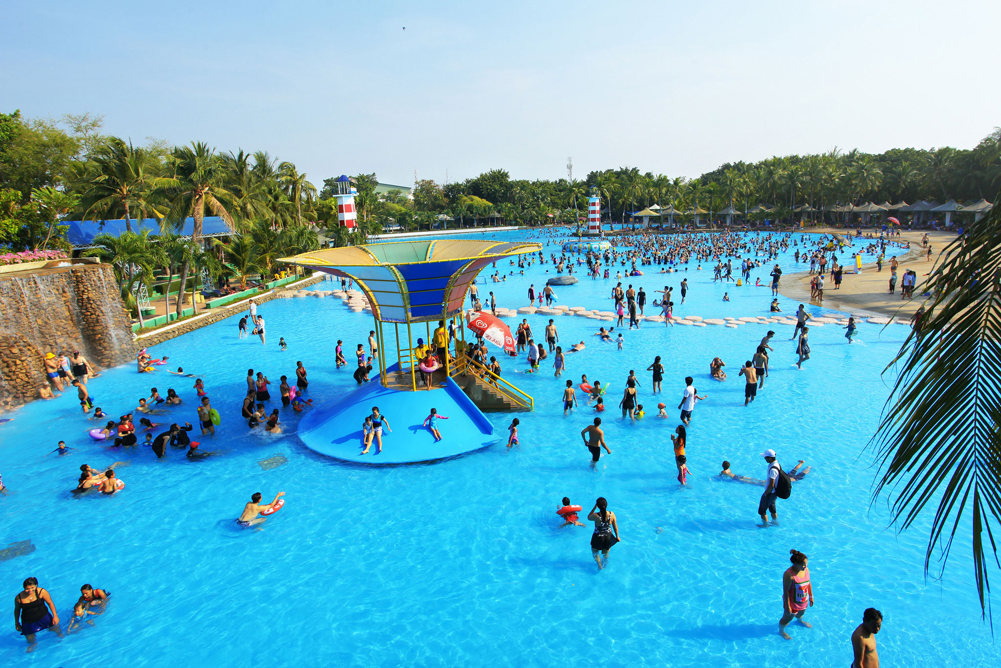 Siam Park City: Opsiyonel Transfer ile Bilet & Açık Büfe Öğle Yemeği